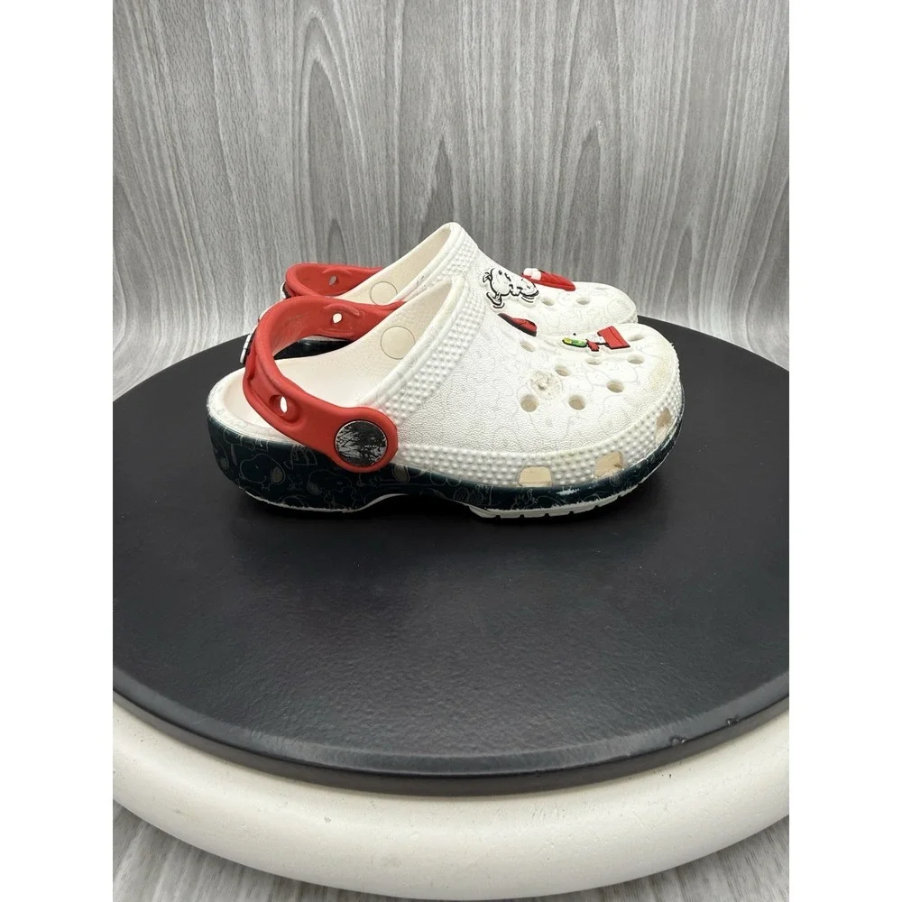 Crocs x Peanuts Classic Clog Toddler Size C8 Snoopy and Joe Cool Slip On Sandals